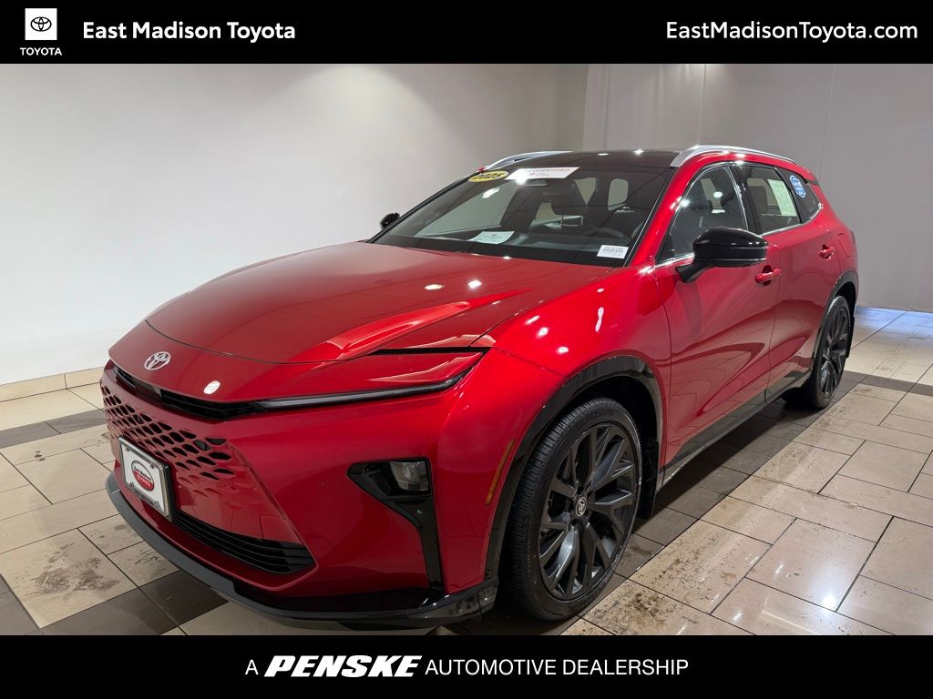 2025 Toyota Crown Signia XLE -
                  Madison, WI