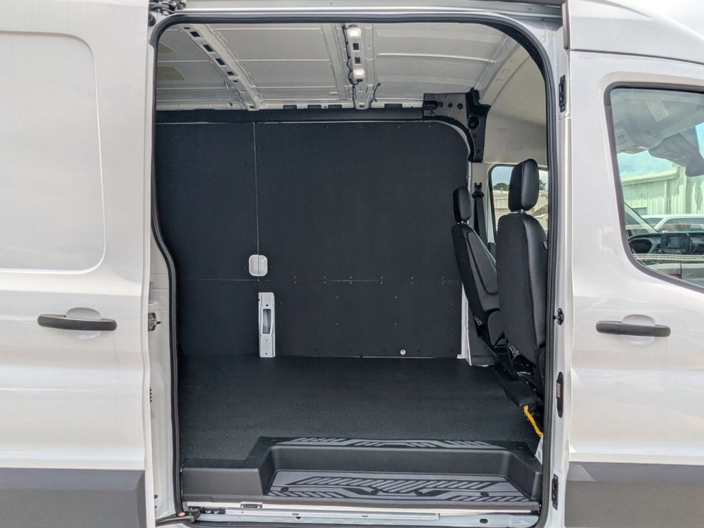 2025 Ford Transit 250
