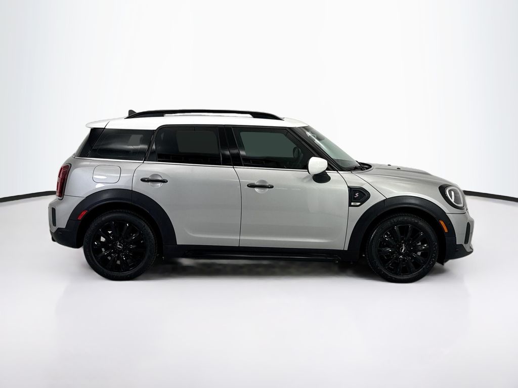 Certified Used 2024 Silver MINI Iconic image 5