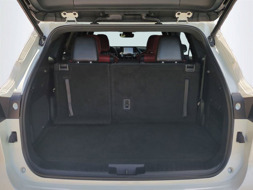 Used 2021 White Toyota XSE image 14