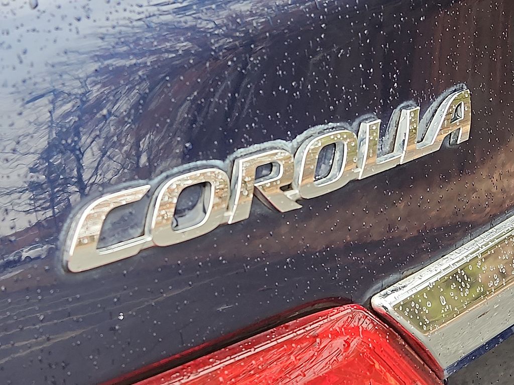 Thumbnail: 2013 Toyota Corolla - 28