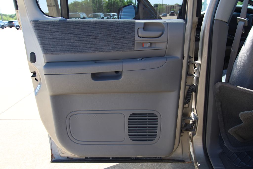 Used 2004 Dodge Dakota Truck