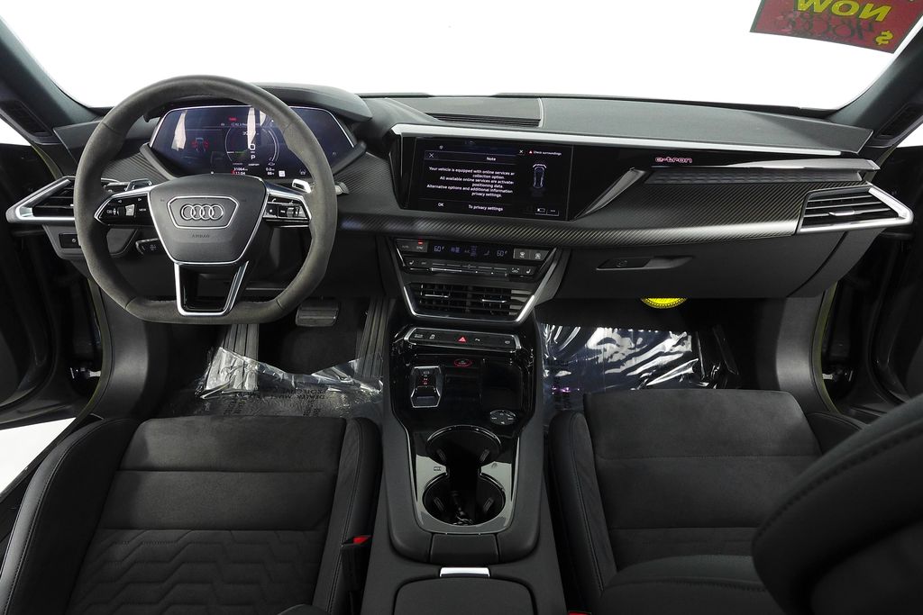 Thumbnail: 2023 Audi e-tron GT - 24