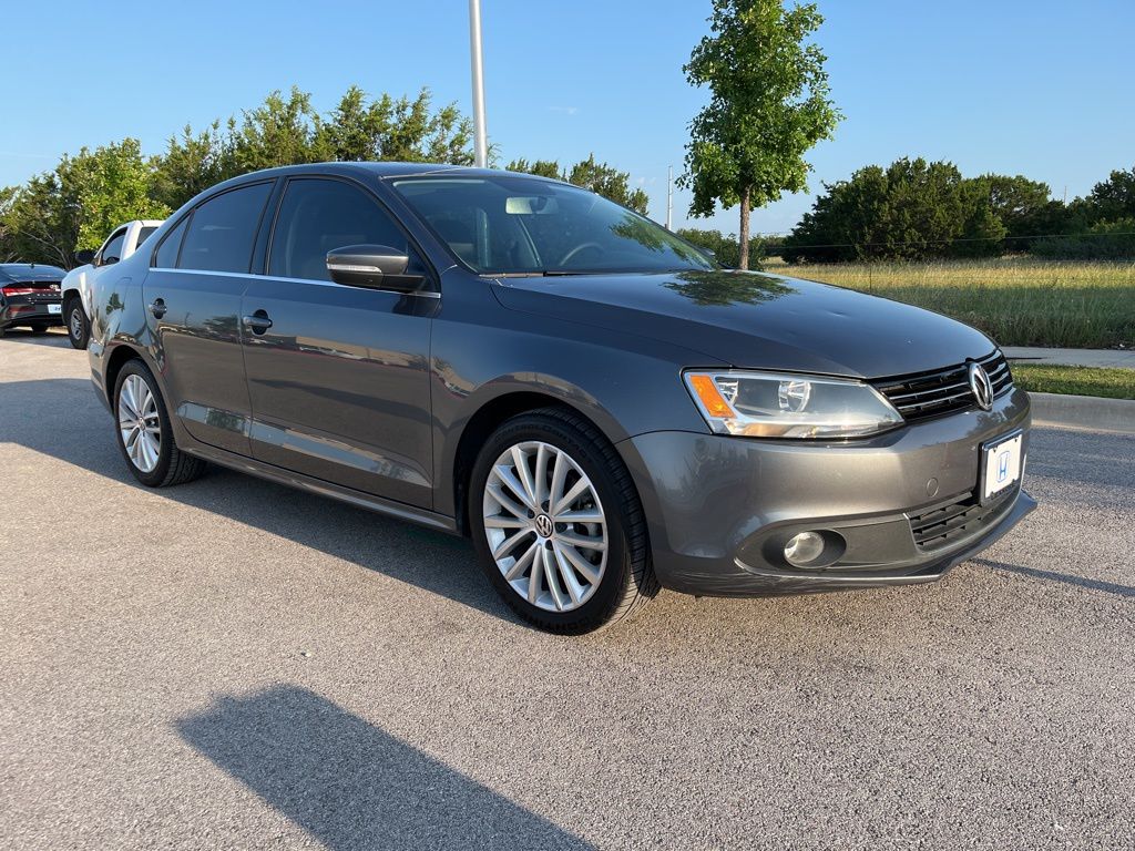 2014 Volkswagen Jetta SEL 2