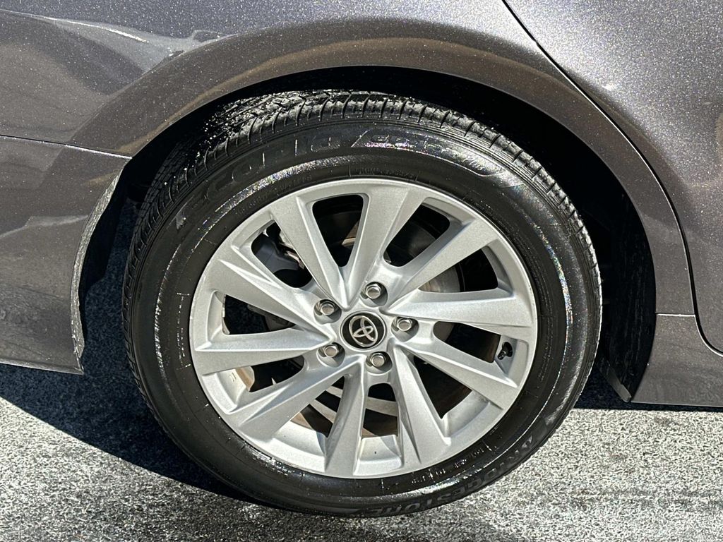 Thumbnail: 2024 Toyota Camry - 16