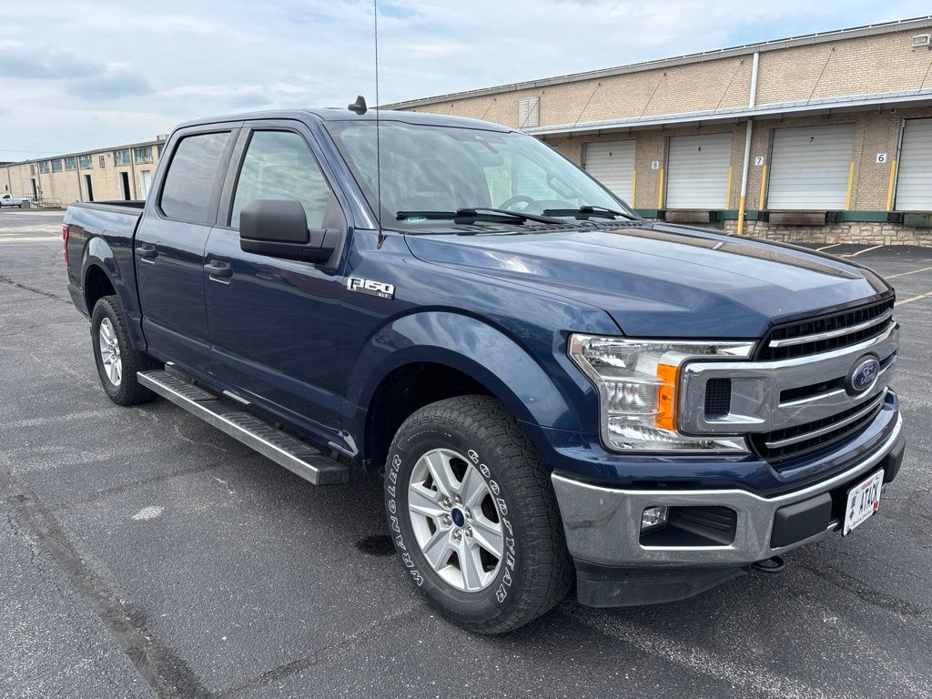 2020 Blue Ford F-150 XLT 4X4 Truck
