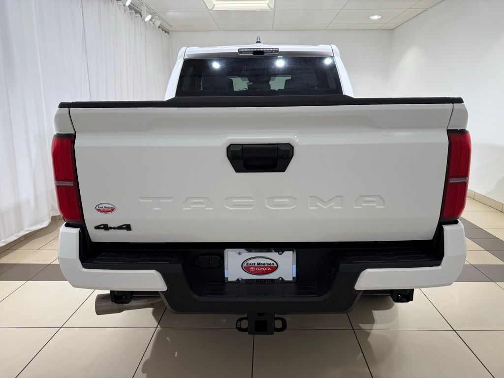 Thumbnail: 2025 Toyota Tacoma - 4