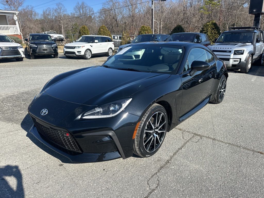 2023 Toyota GR86 Base's photo