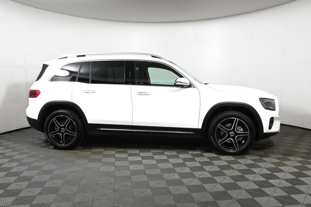 Thumbnail: 2026 Mercedes-Benz GLB - 8