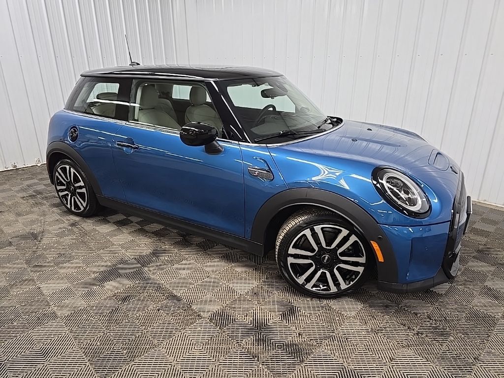 2023 MINI Cooper S 2-Door Hatchback FWD