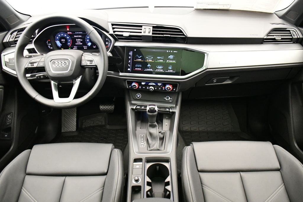 2025 Audi Q3  22
