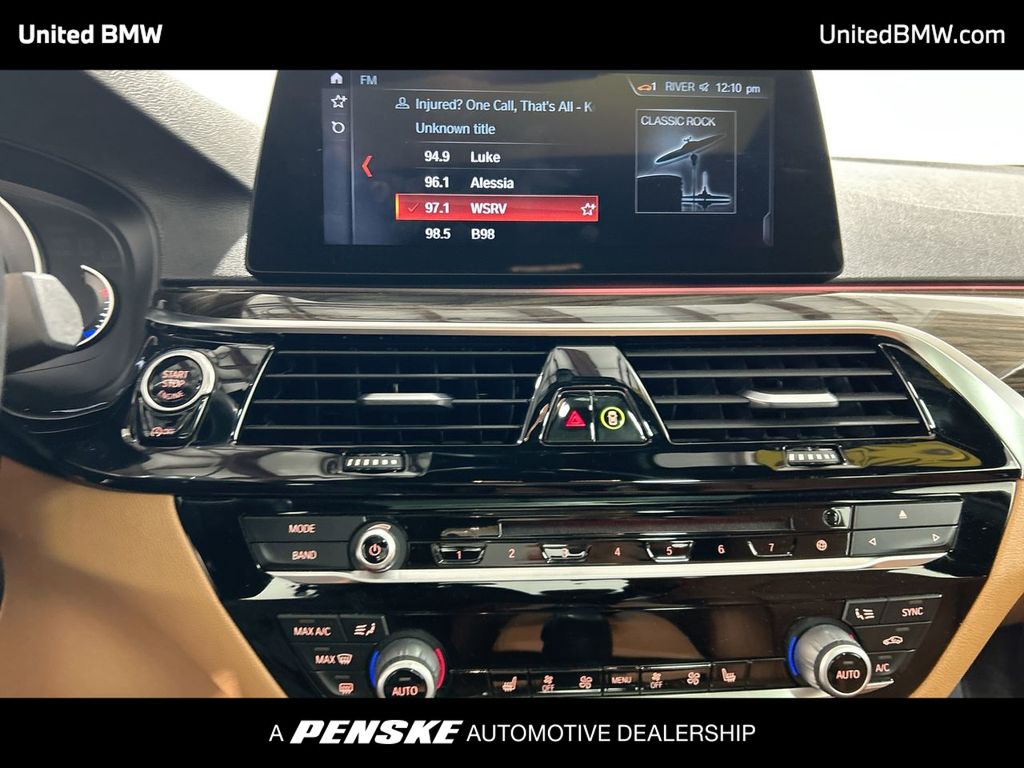 Thumbnail: 2018 BMW 5 Series - 16