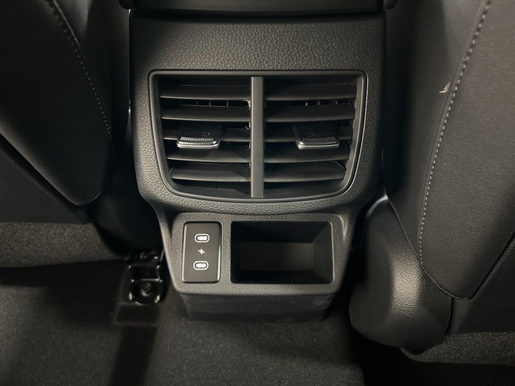 new 2026 Kia Seltos car, priced at $27,435