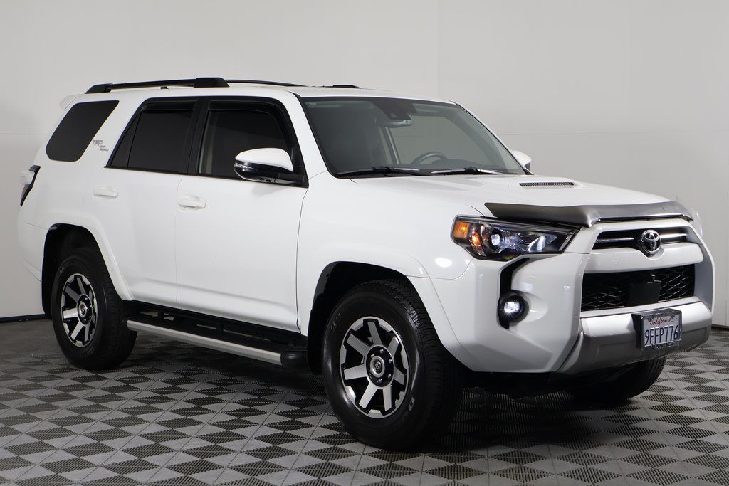 Thumbnail: 2023 Toyota 4Runner - 3