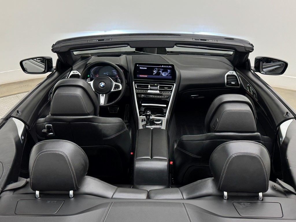 Thumbnail: 2023 BMW 8 Series - 29