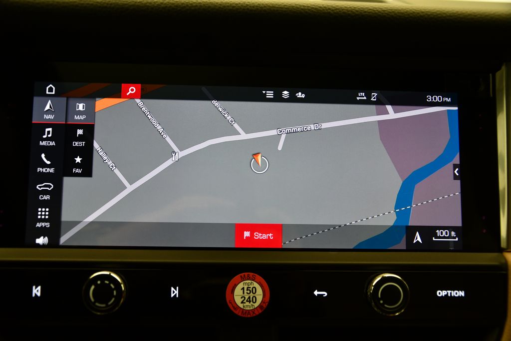 Thumbnail: 2025 Porsche Macan - 25