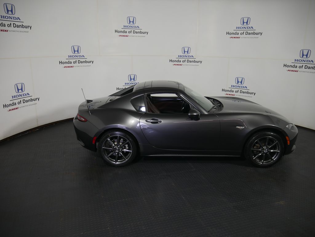 Thumbnail: 2017 Mazda MX-5 Miata - 3