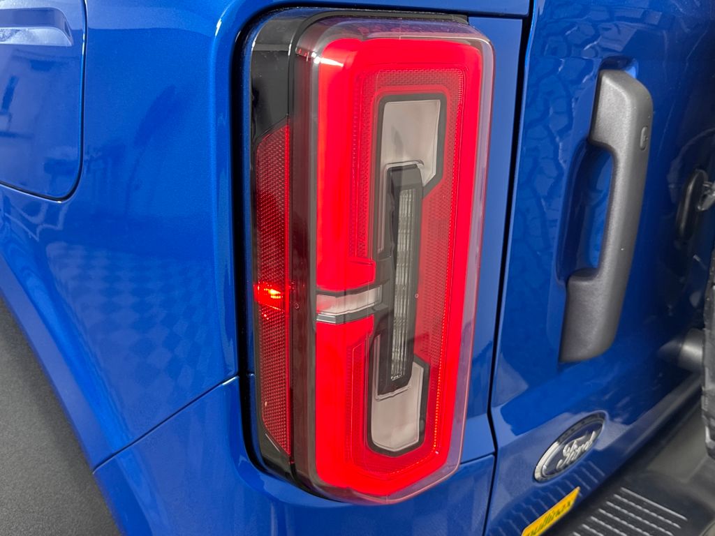 Certified Used 2025 Blue Ford Badlands image 31