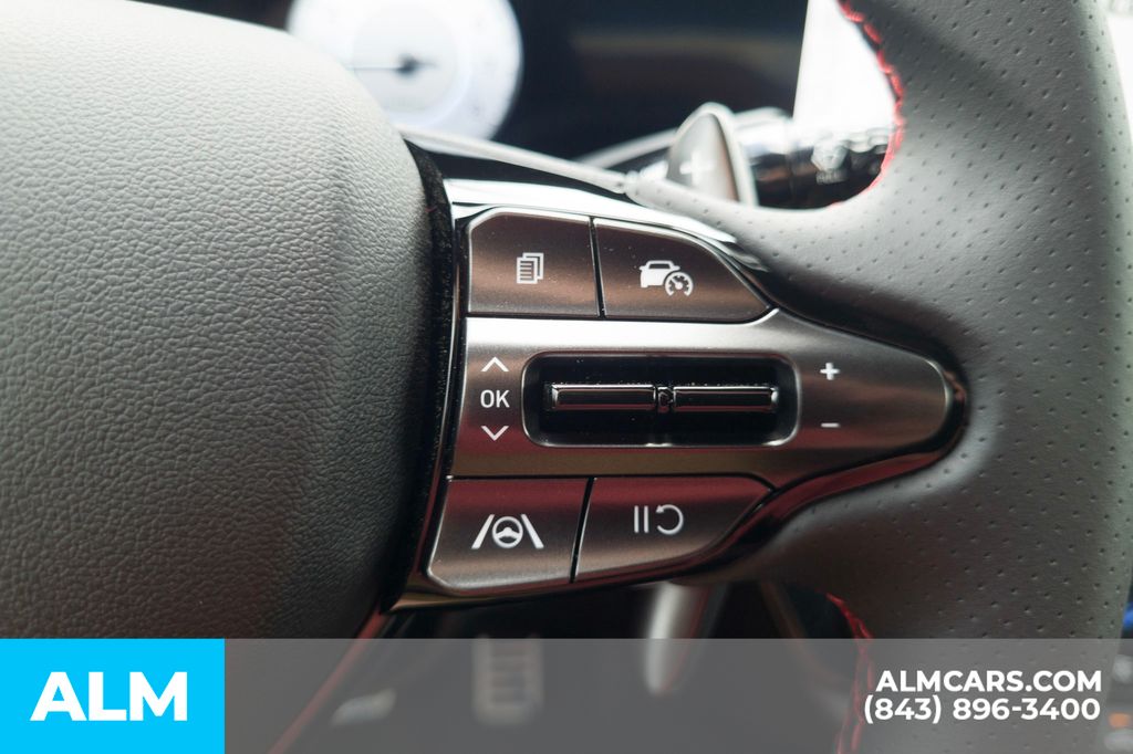 2025 Hyundai Elantra N Line - Photo 27