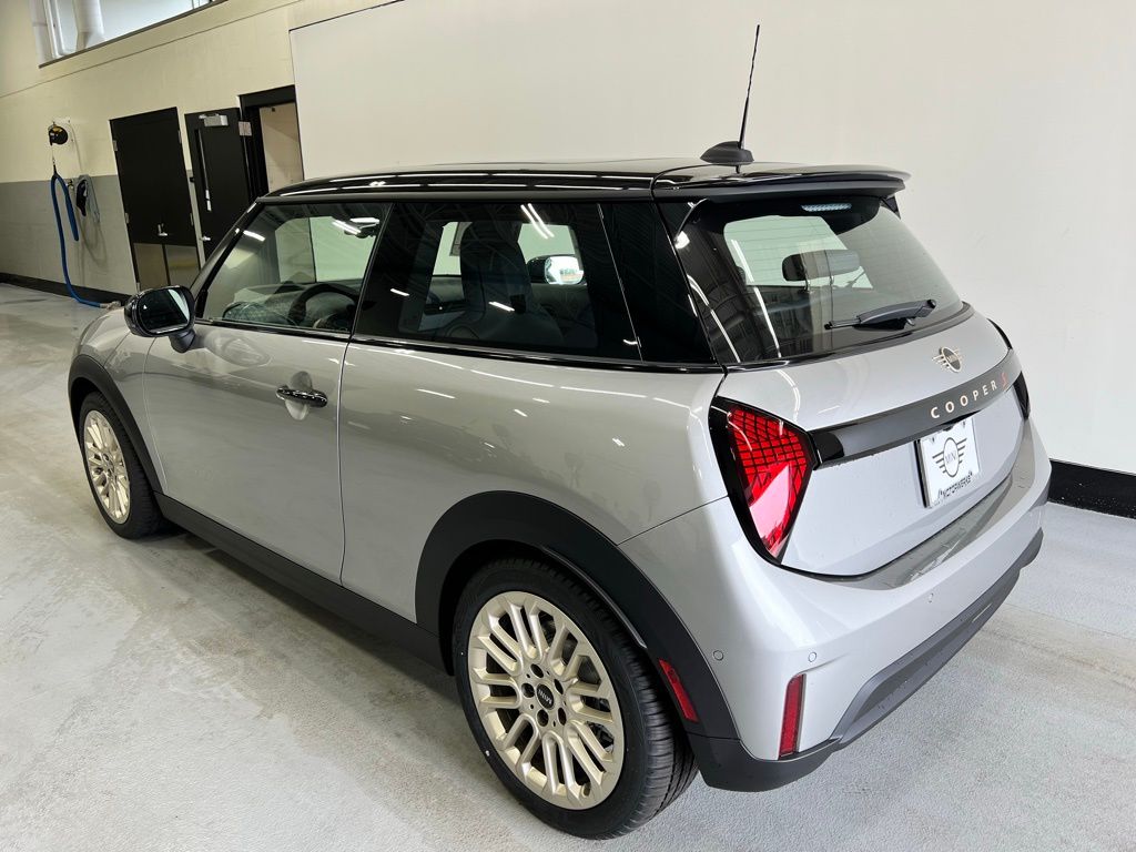 2025 MINI Cooper S 5