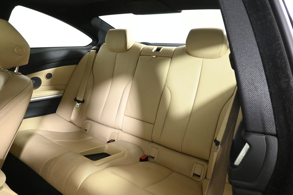 Thumbnail: 2020 BMW 4 Series - 4