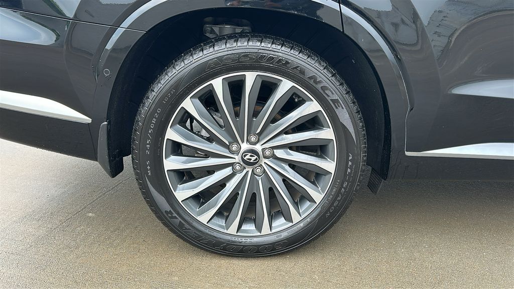 2023 Hyundai Palisade Calligraphy Black at Gullo Toyota
