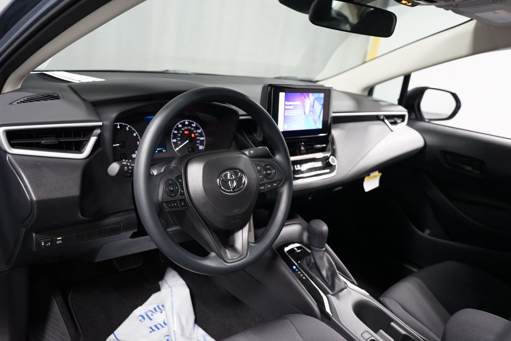 Thumbnail: 2025 Toyota Corolla - 11