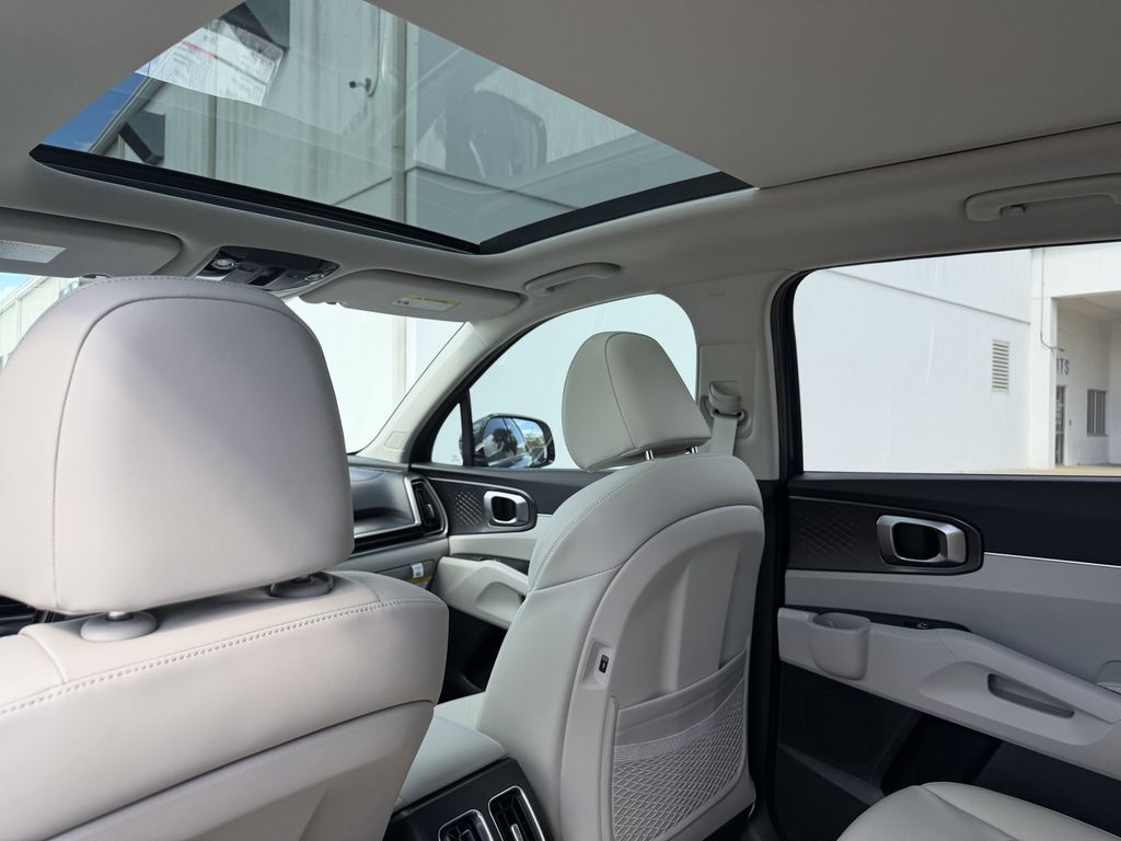 new 2026 Kia Sorento car, priced at $33,246