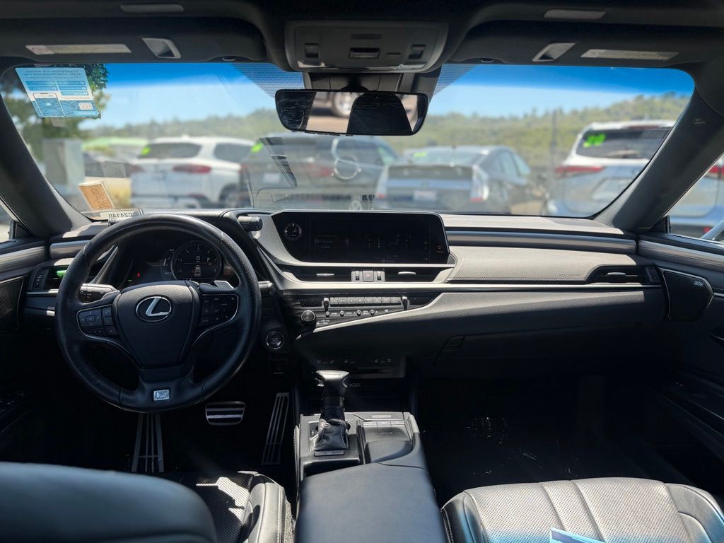 Used 2019 Lexus ES Sedan
