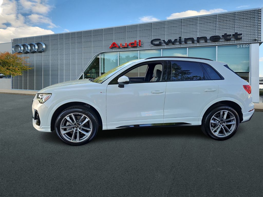 2025 Audi Q3 Premium photo