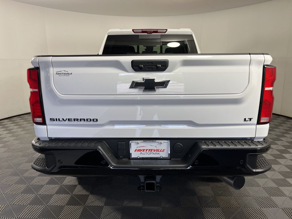 2025 Chevrolet Silverado 2500 LT 4