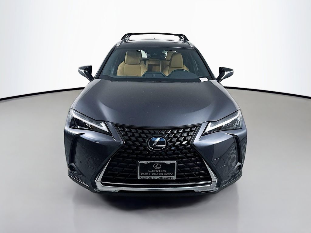 Thumbnail: 2023 Lexus UX - 2