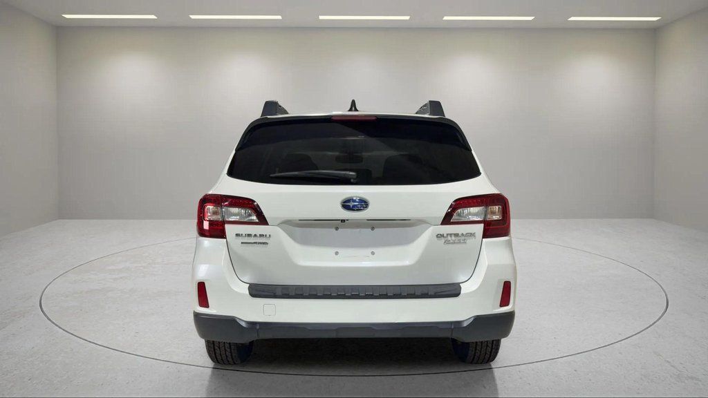 Used 2017 Crystal White Pearl Subaru 2.5i Premium image 4