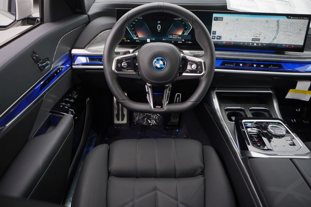 2024 BMW i7 xDrive60 15