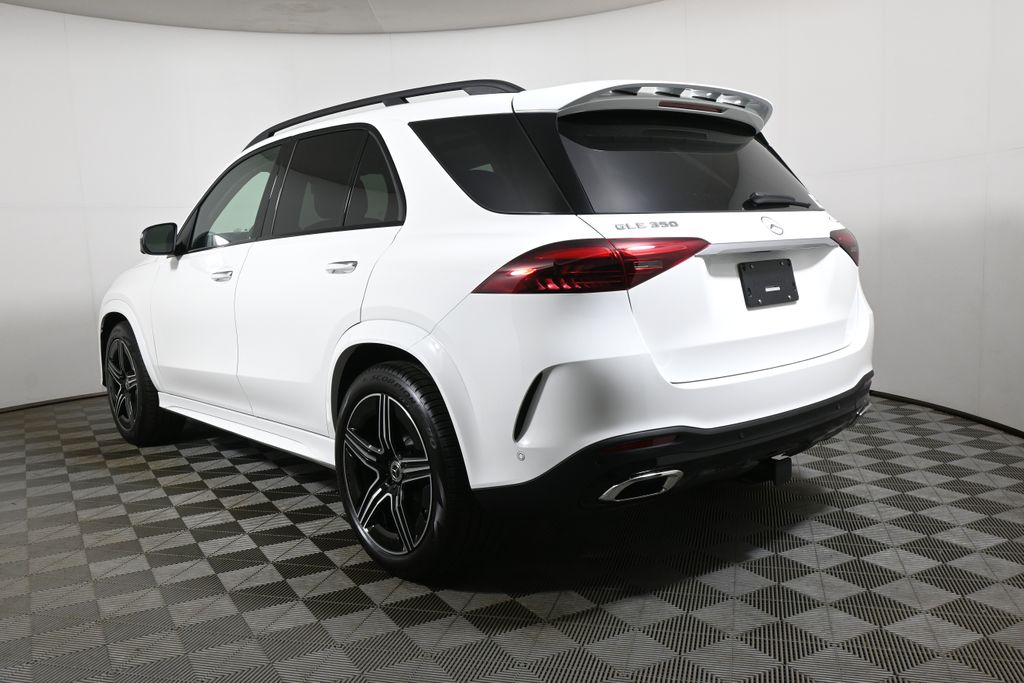 Thumbnail: 2026 Mercedes-Benz GLE - 5