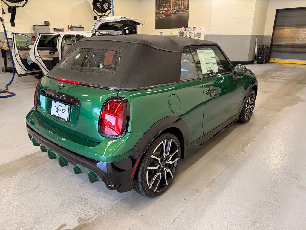 Thumbnail: 2026 MINI Cooper - 6