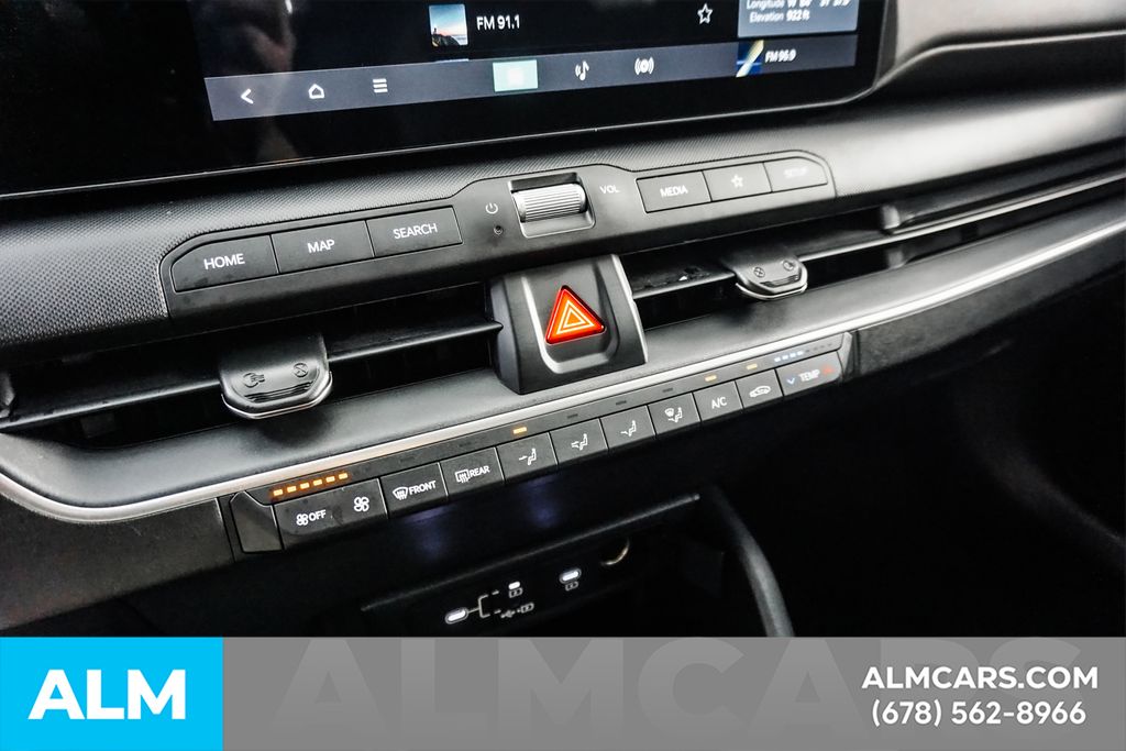 Used 2025 Gray Kia LXS image 37