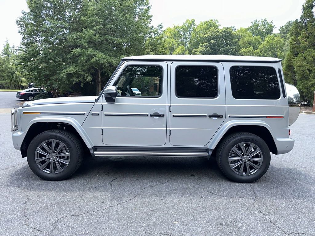 2025 Mercedes-Benz G-Class G 550 5