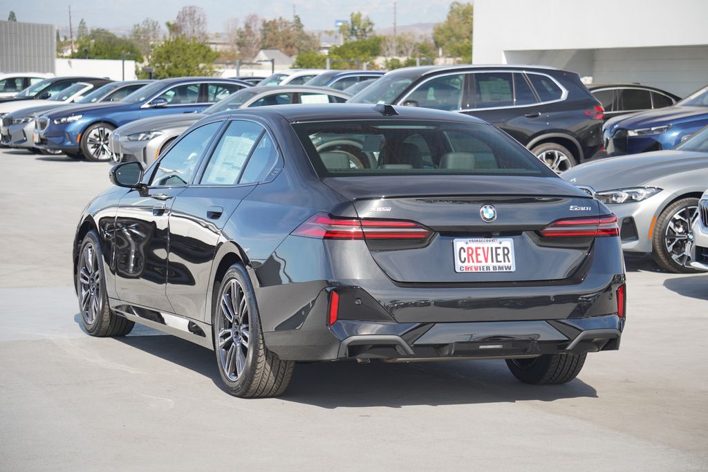 2025 BMW 5 Series 530i xDrive 7