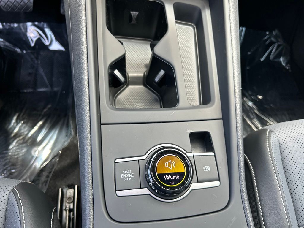 New 2026 Platinum Gray Volkswagen 2.0T SE image 52