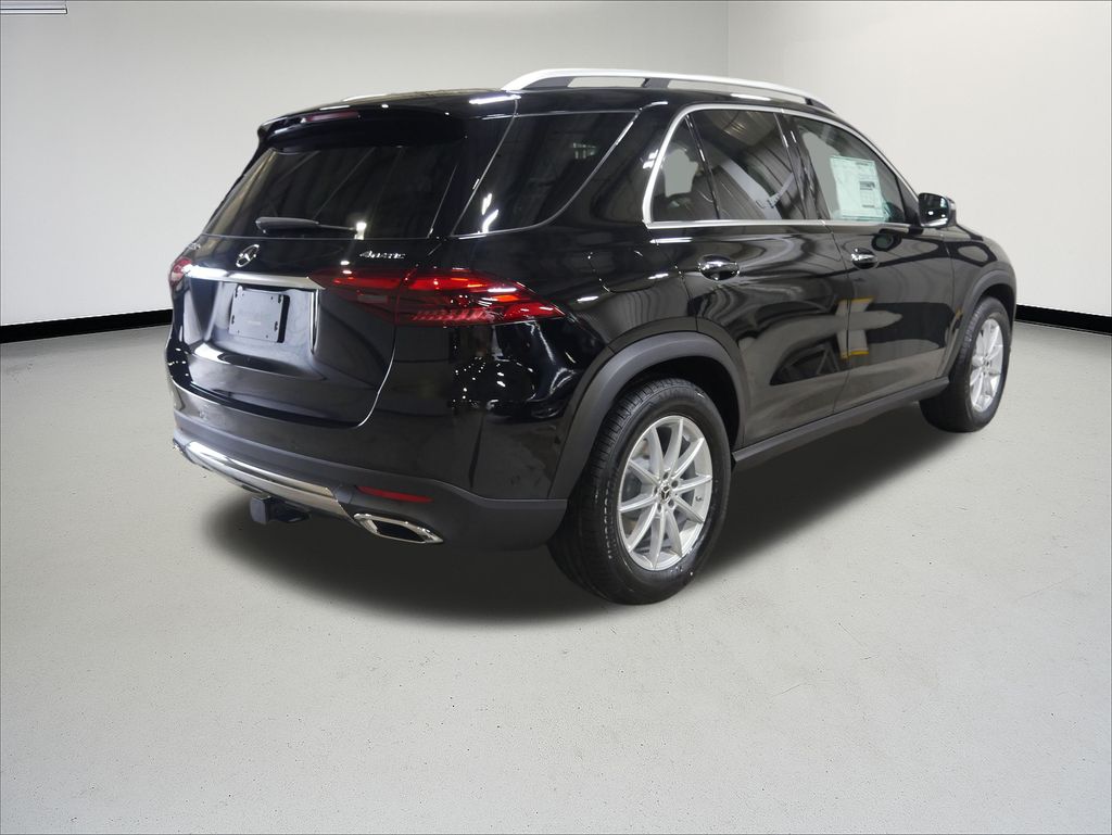 Thumbnail: 2026 Mercedes-Benz GLE - 5