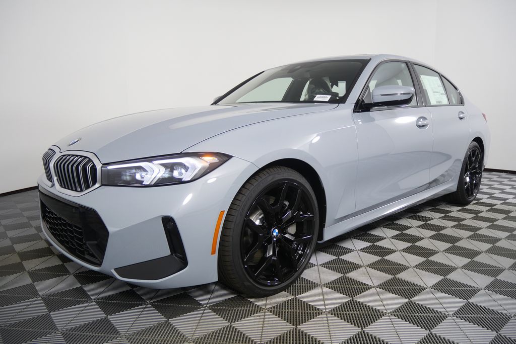 Thumbnail: 2026 BMW 3 Series - 8