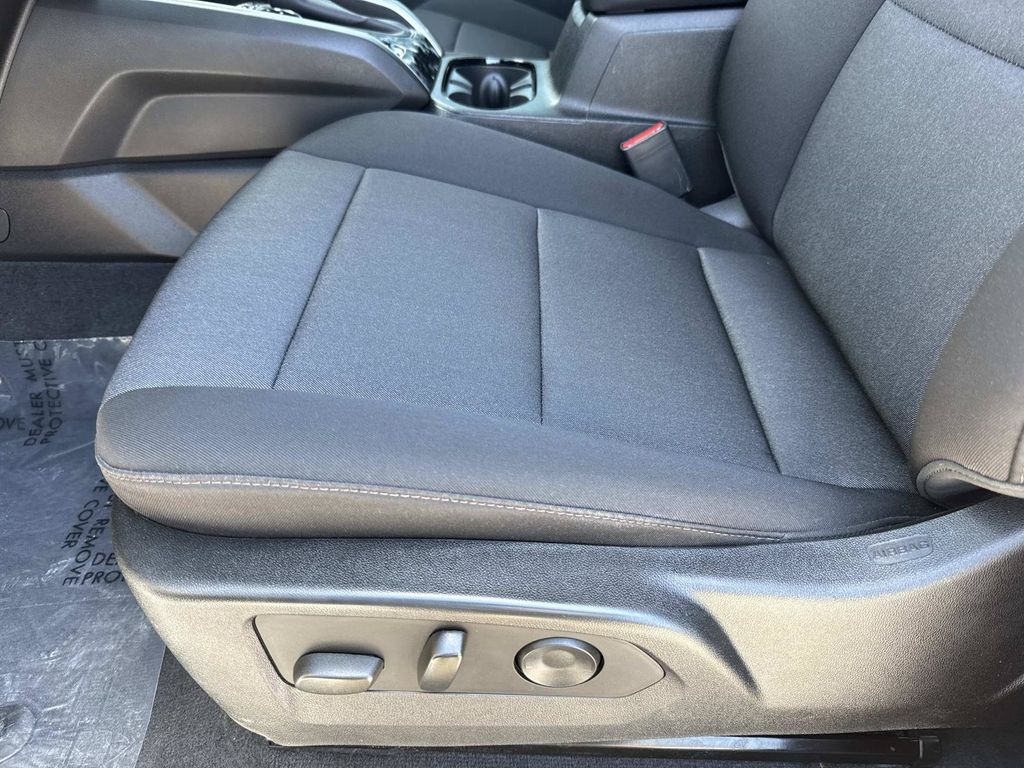 2023 Chevrolet Colorado Trail Boss - Photo 25