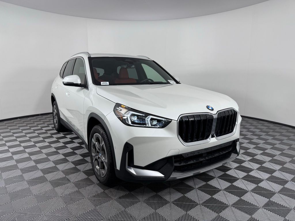 2023 BMW X1 xDrive28i 3