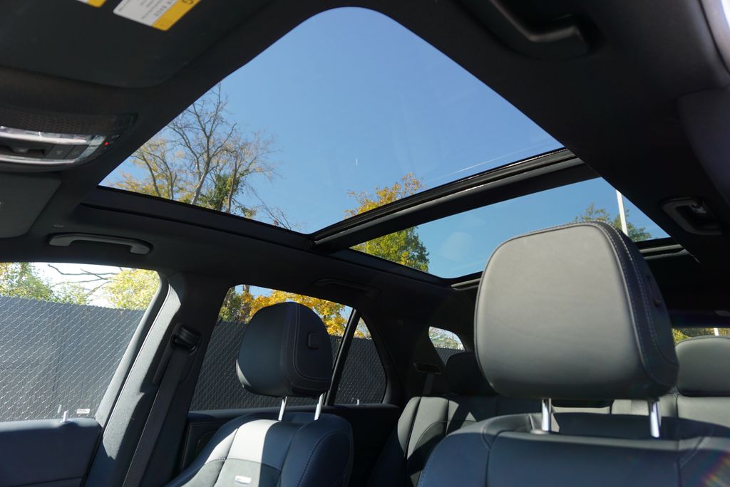 Thumbnail: 2023 Mercedes-Benz GLE - 12