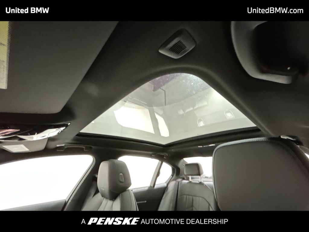 Thumbnail: 2026 BMW 5 Series - 20