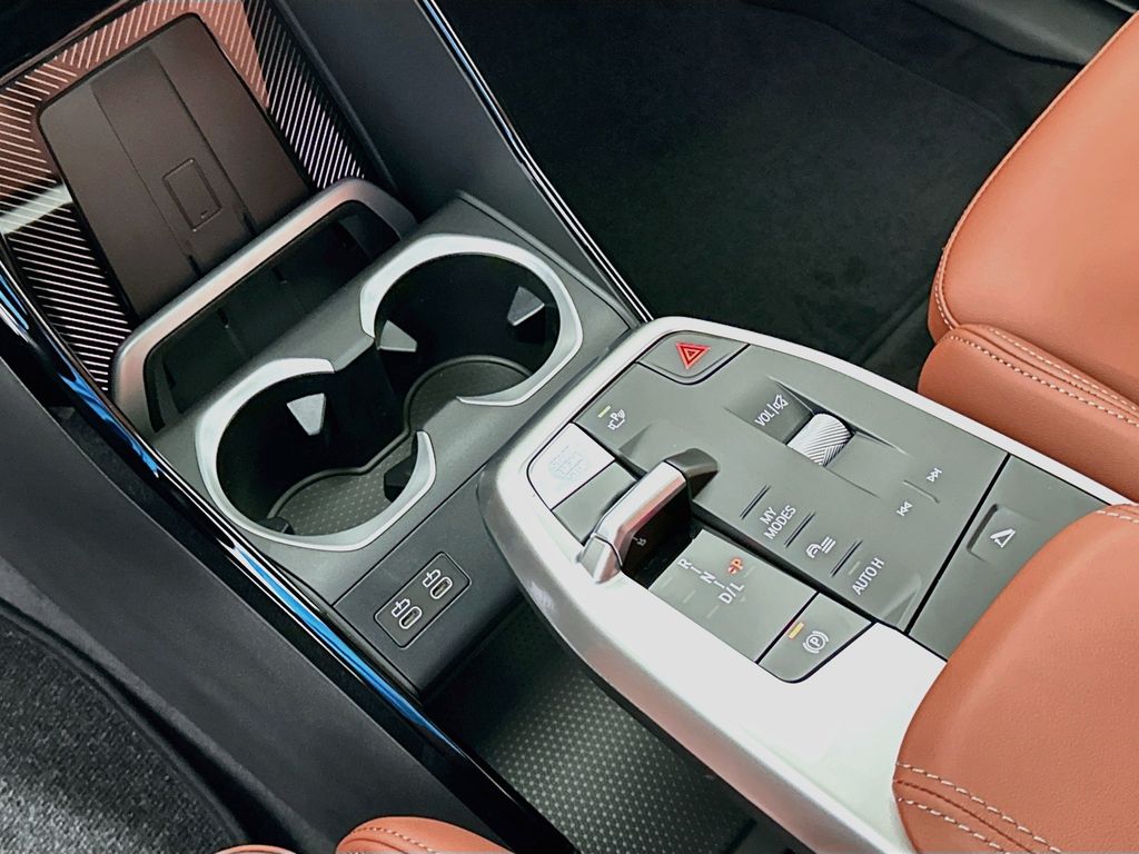 Thumbnail: 2026 BMW X1 - 15