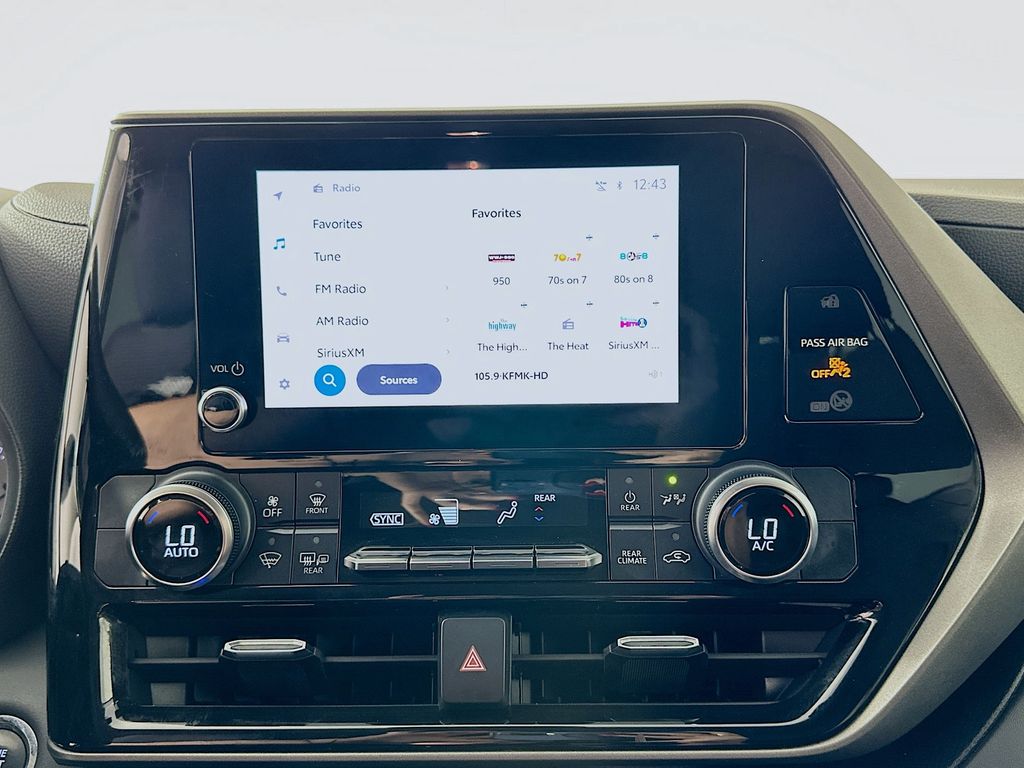2023 Toyota Highlander L 14