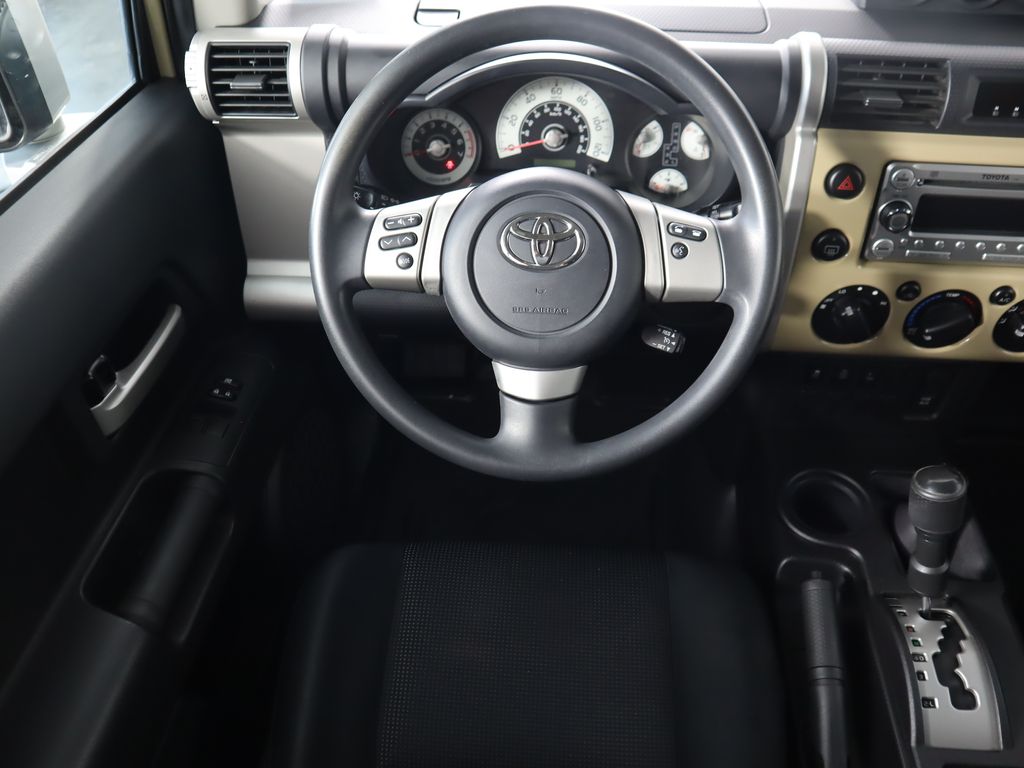 Thumbnail: 2012 Toyota FJ Cruiser - 10