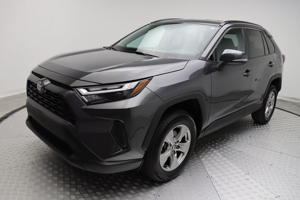 Used 2024 Toyota RAV4 XLE with VIN 2T3W1RFV1RC279757 for sale in Austin, TX